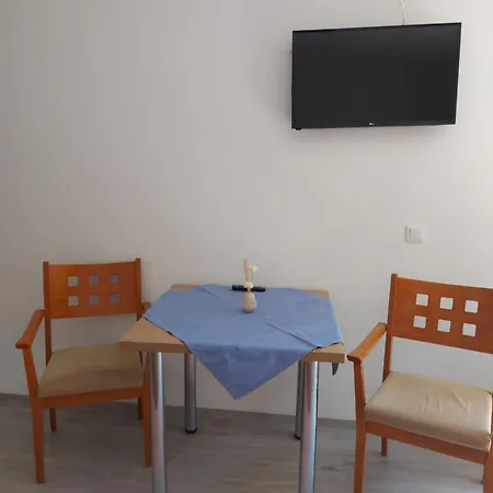 Evelin-benedek Apartament
