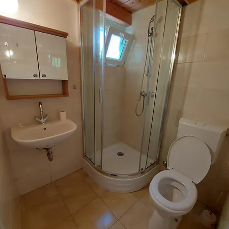 Evelin-benedek Apartament Balatonföldvár